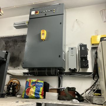 EGM Unipessoal, Lda - Vila Franca de Xira - Instalação de Lâmpada