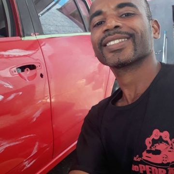 Pedro - Leiria - Pintura de Automóveis
