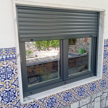 DF Serviços - Peniche - Reparação de Persianas