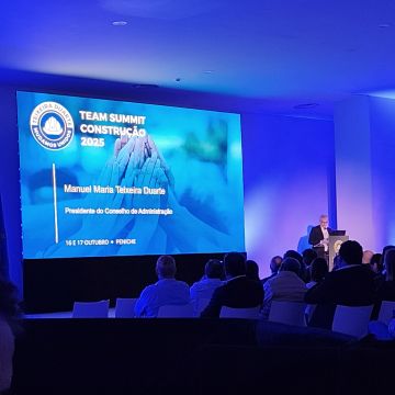 Filipe Figueiredo - Lisboa - Beleuchtung und Lichttechnik für Events mieten