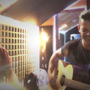 Tó Martins/ Estudios Soundled - Sintra - Entretenimento com Músico a Solo