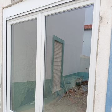 DF Serviços - Peniche - Remodelação da Casa