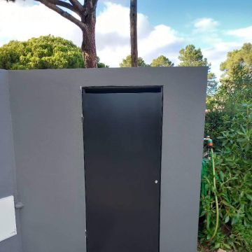 Dr Auto & Casa - Faro - Pet Door Installation