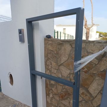 Dr Auto & Casa - Faro - Roof Installation or Replacement