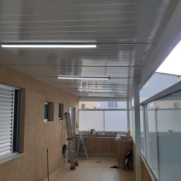SPJ serviços - Gondomar - Pet Door Installation