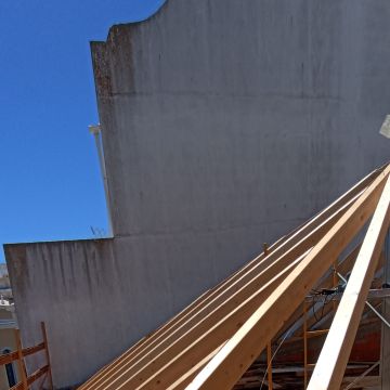 MCC CONSTRUÇÕES UNIPESSOAL LDA - Lagos - Zimmerrenovierung