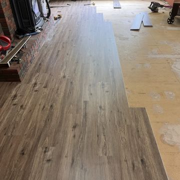 Lupo Carpentry - Braga - Instalación de alfombras