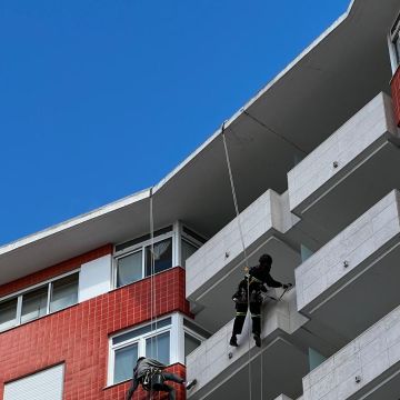Reforjet - Pintura e remodelações - Odivelas - Corte de Betão