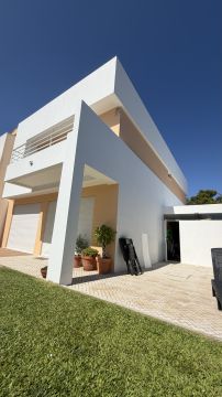 Cardoso implementações - Cascais - Problemas de Sistema de Cinema em Casa