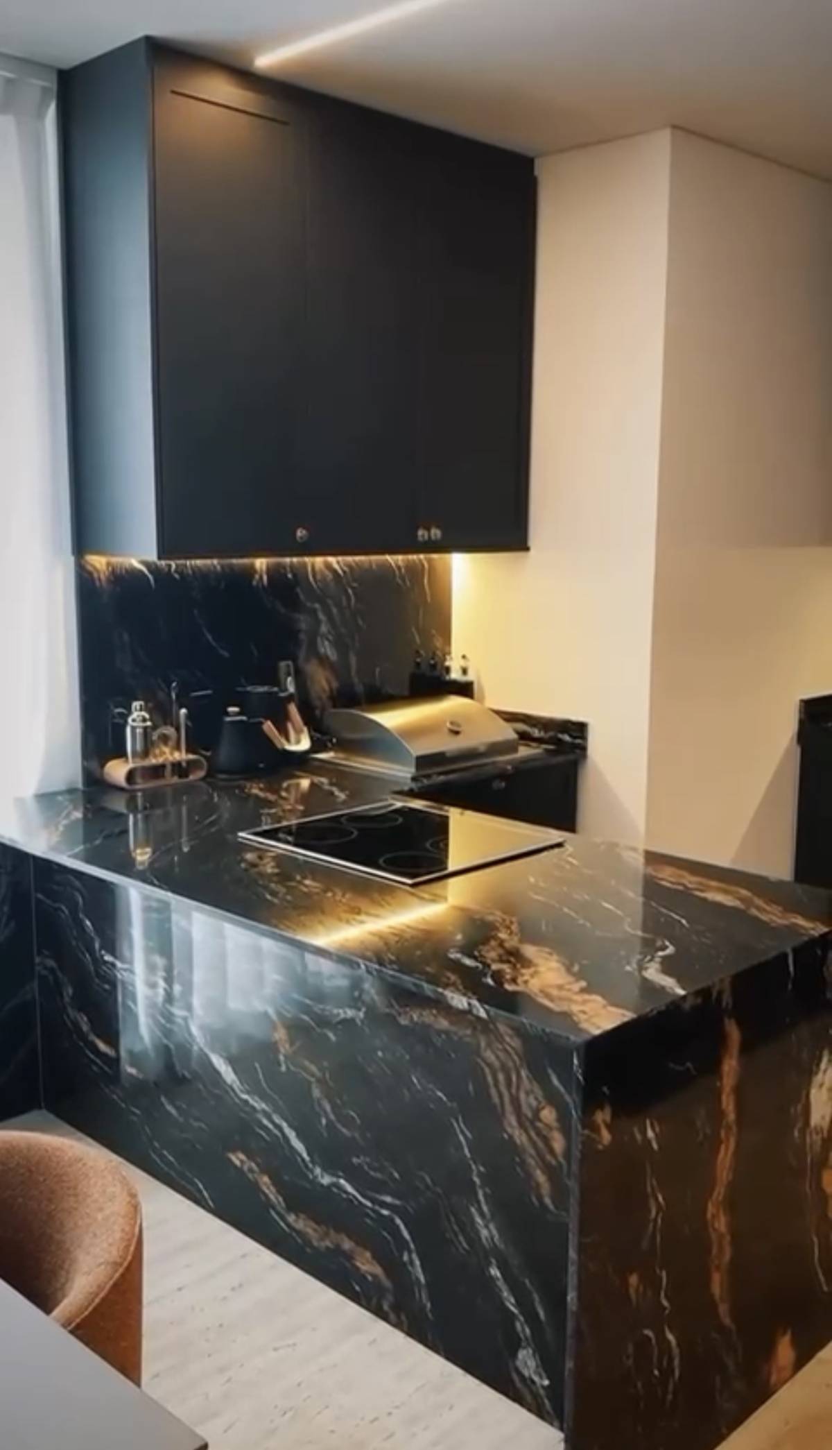 Veiga Remodelações e Decor - Matosinhos - Problemas de Sistema de Cinema em Casa