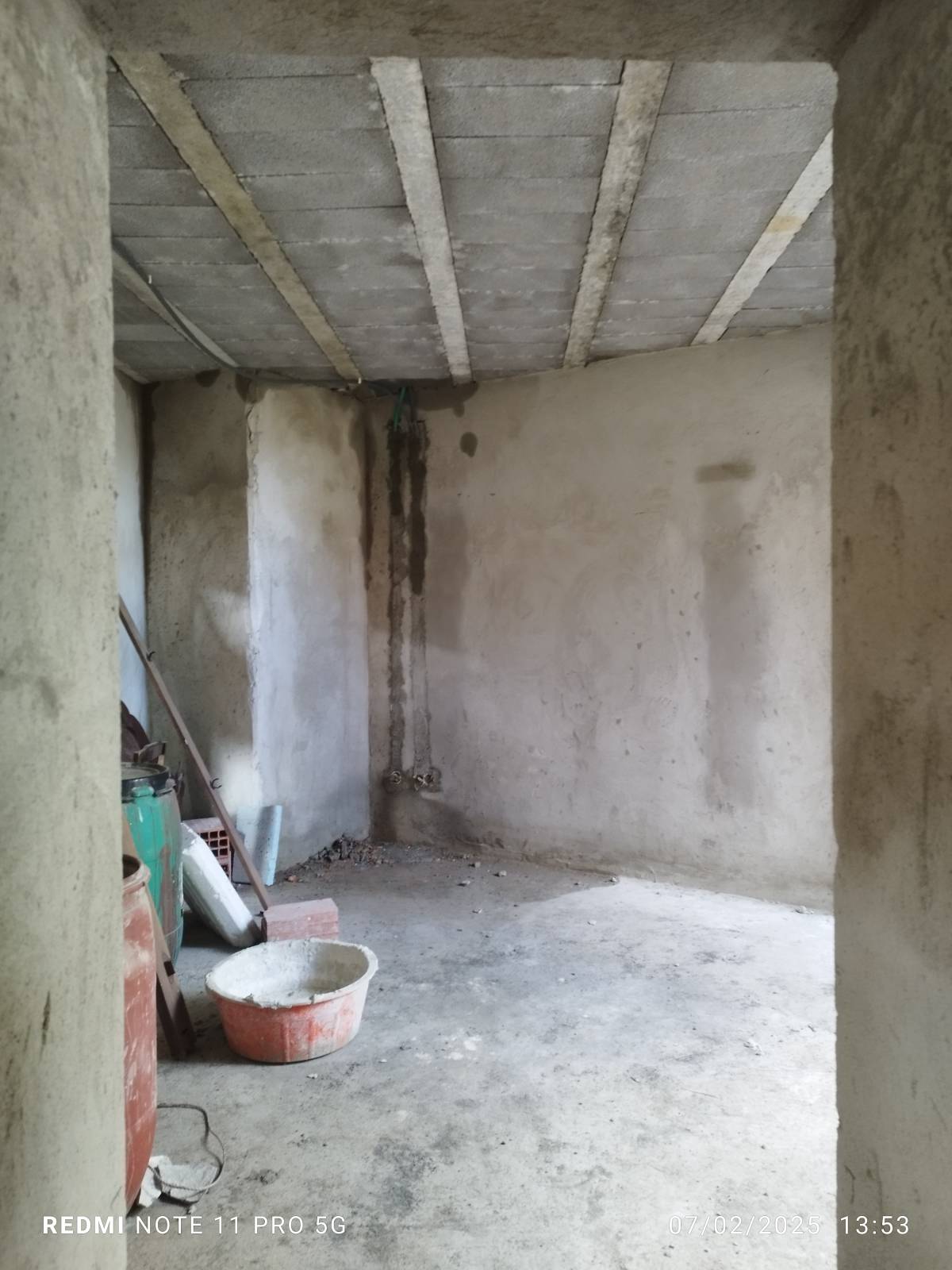 Fábio Ramos - Alcobaça - Construção de Parede Interior