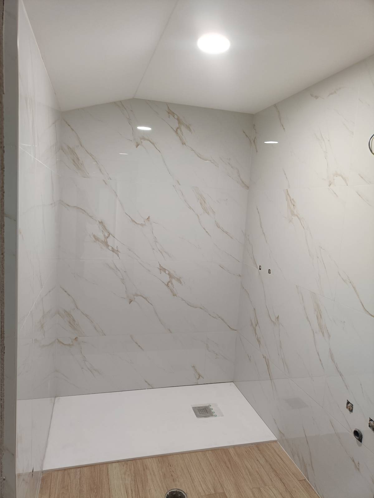 reformas& remodelações - Santa Maria da Feira - Adiciones y remodelaciones
