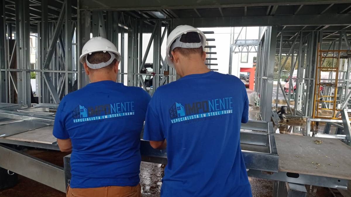 Imponente, Lda - Sobral de Monte Agraço - Stone or Tile Flooring Installation