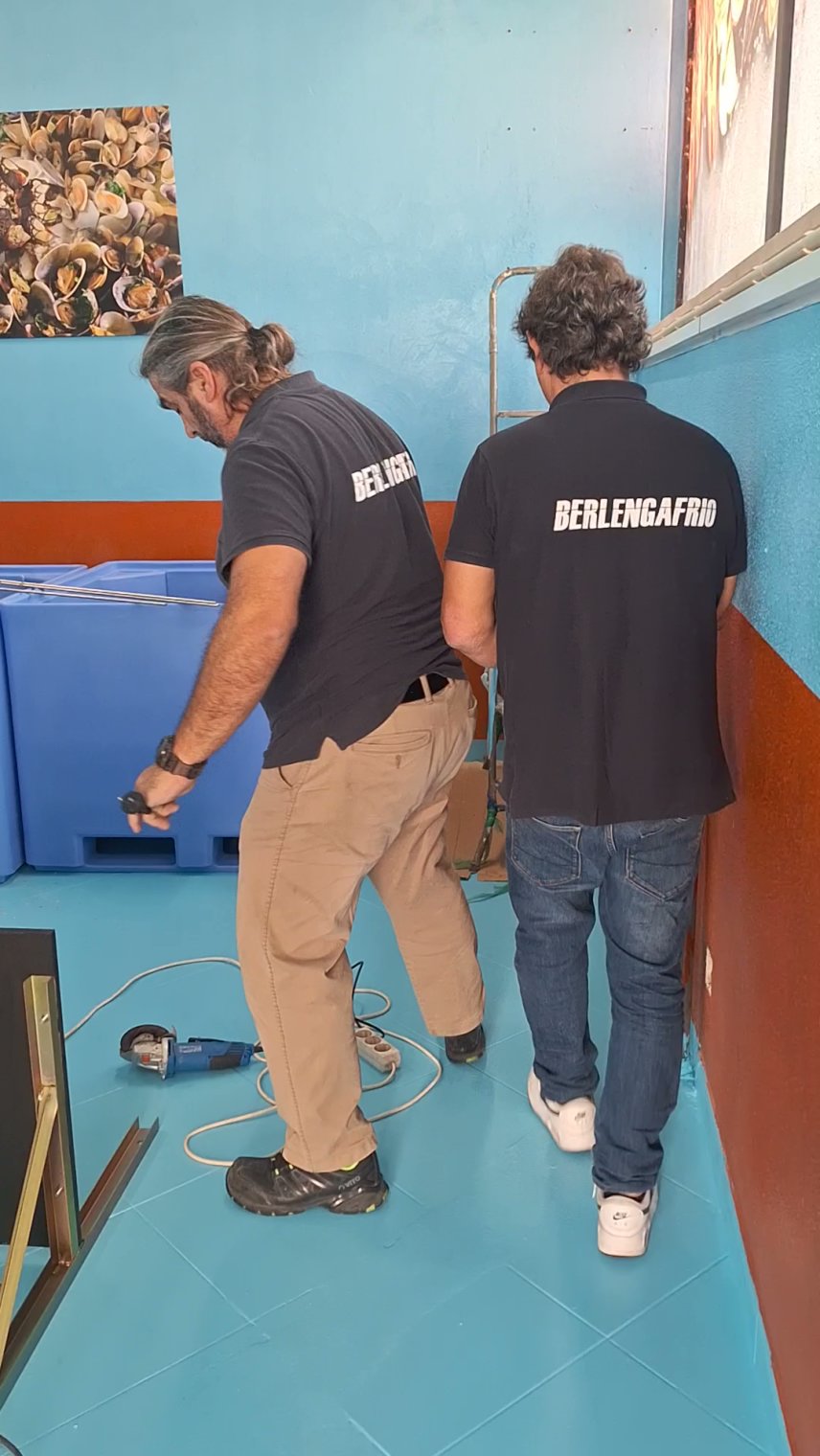 Rui das obras - Portimão - Montagem de Mesa de Bilhar