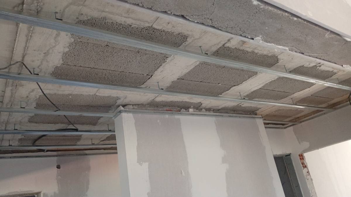 MfsDrywall - Viseu - Trockenbau und Aufhängen von Trockenbauwänden