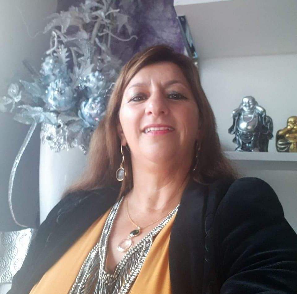Vidente Angela Alexandra - Leiria - Tarot Card Reader Entertainment
