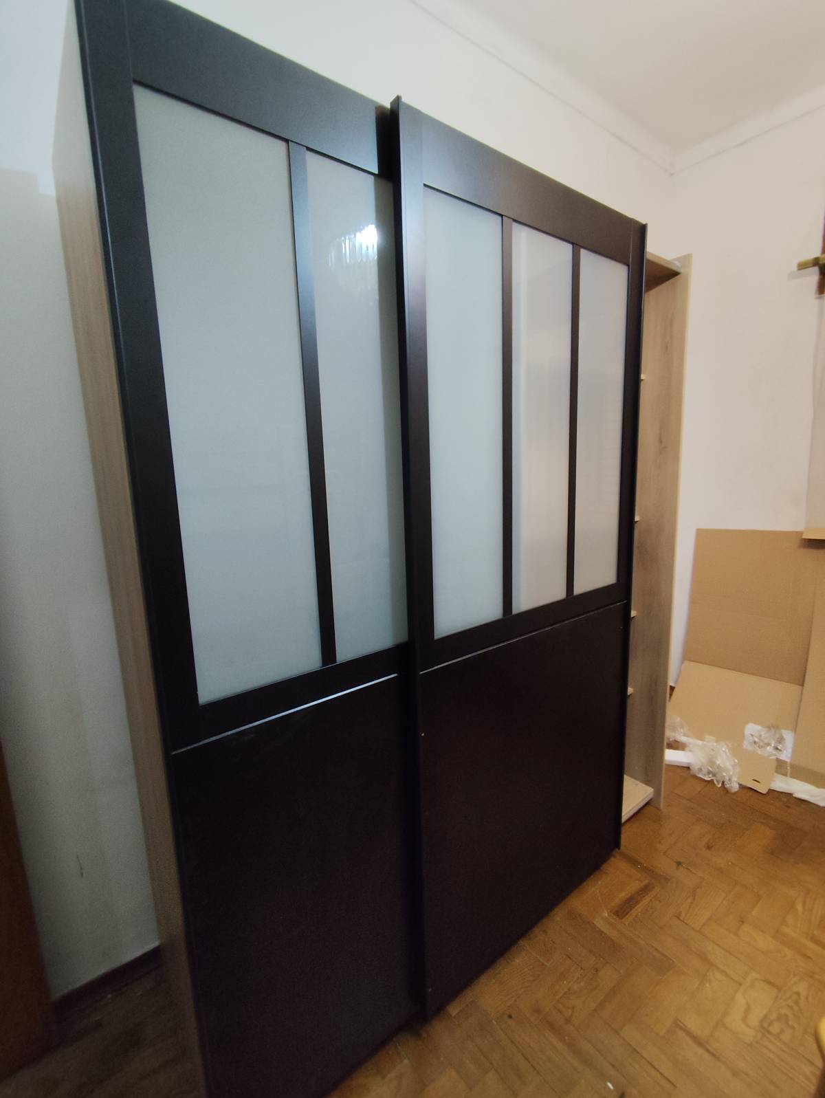 Especialista de Montagem de Mobiliário IKEA
