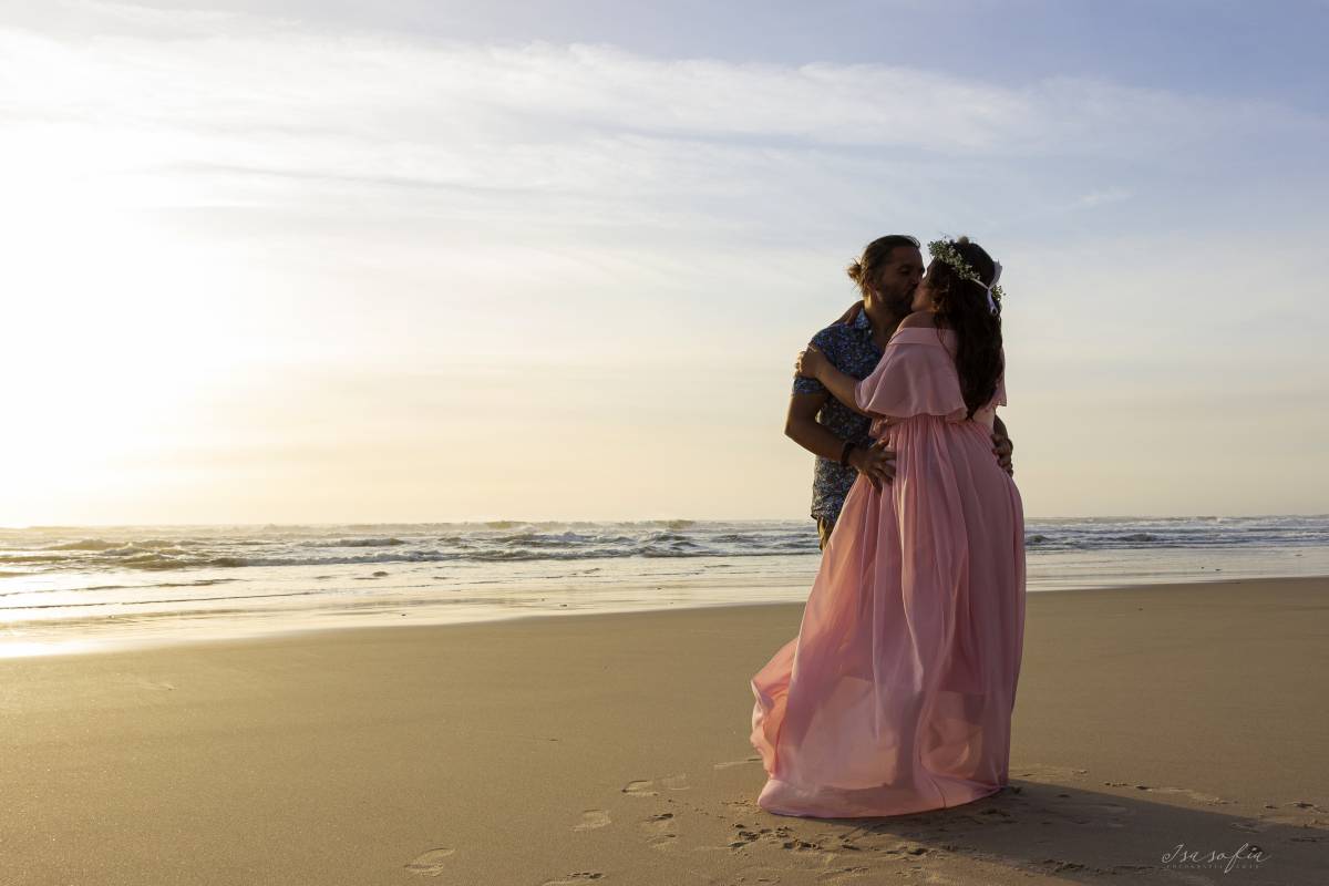 THINK PINK - Batalha - Newborn Portrait Photography