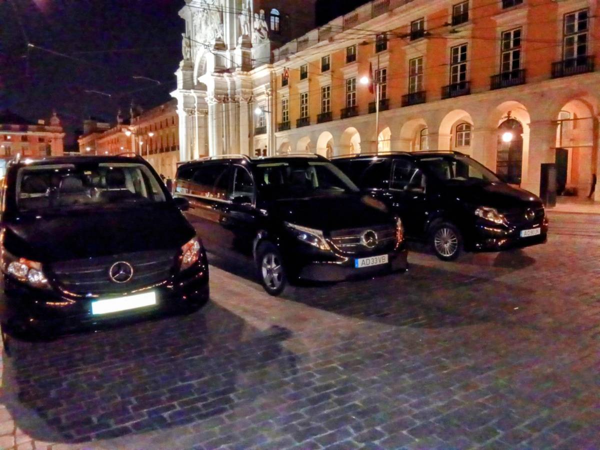 Paladine-travel.com - Lisboa - Minibus mieten