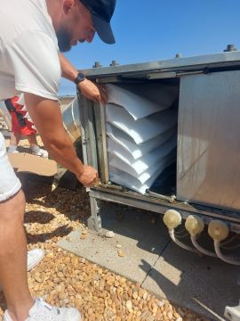 Unilimpeza Algarve eficiência movimento - Portimão - Vending Machine Repair