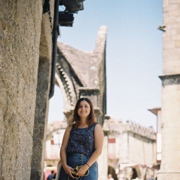 Adriana Carneiro - Guimarães - Katzensitter