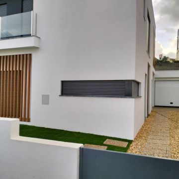 Retrospetiva D´Azul Construções - Seixal - Asbestsanierung