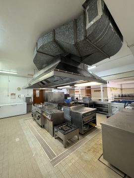 Unilimpeza Algarve eficiência movimento - Portimão - Central Air Conditioning Maintenance