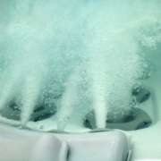 Hélder Gomes - Batalha - Limpeza e Manutenção de Jacuzzi e Spa