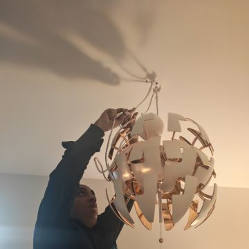 Ahmed - Lisboa - Ventilator montieren