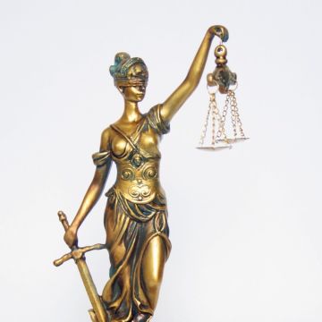 Elisabete Anselmo - Odivelas - Civil Attorney