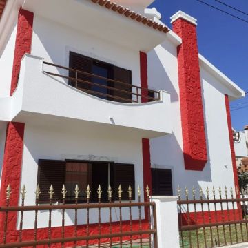 Mestre Urbano - São João da Madeira - Peinture extérieure