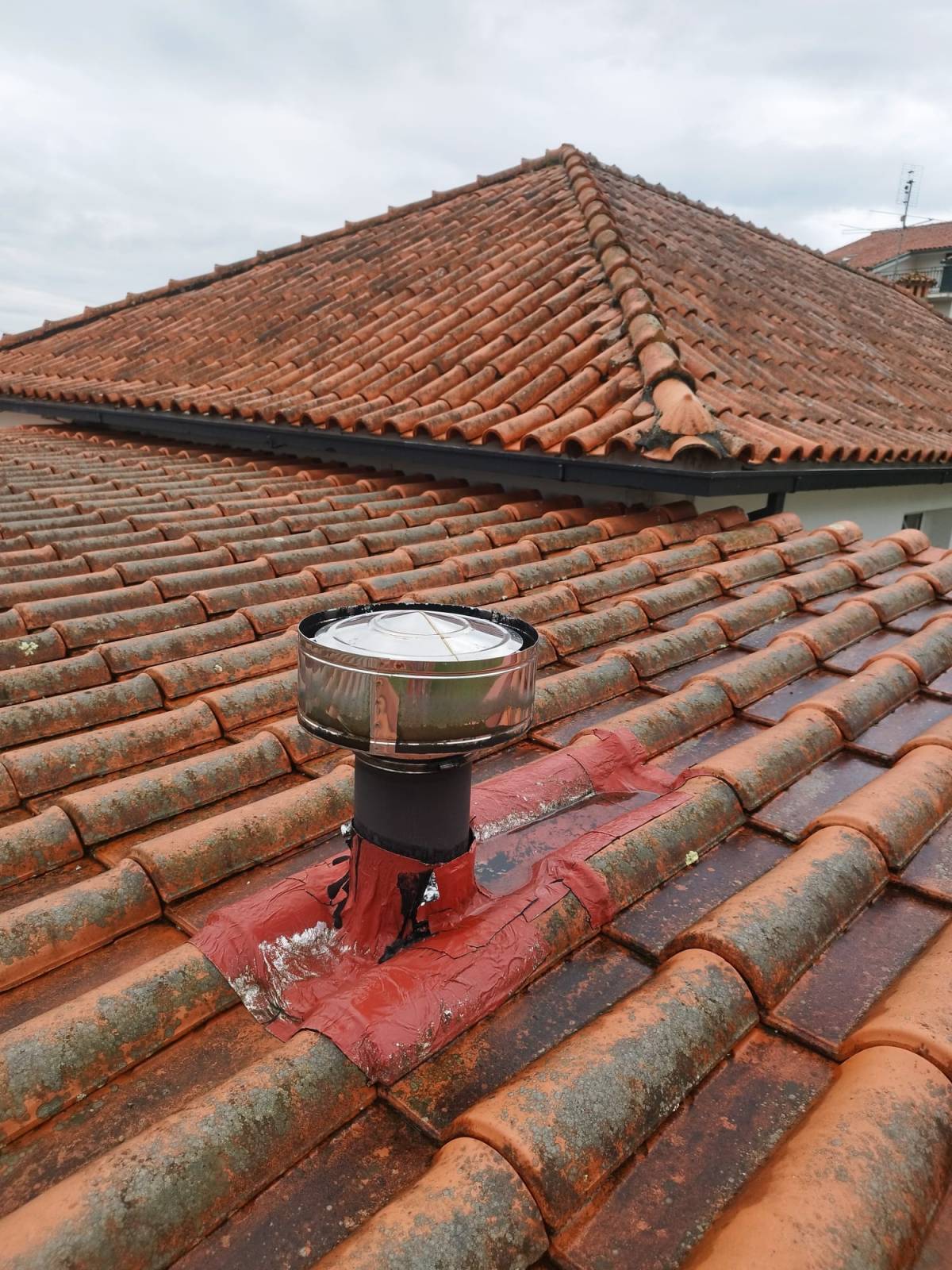 Lx Telhados - Almada - Reparação ou Manutenção de Telhado