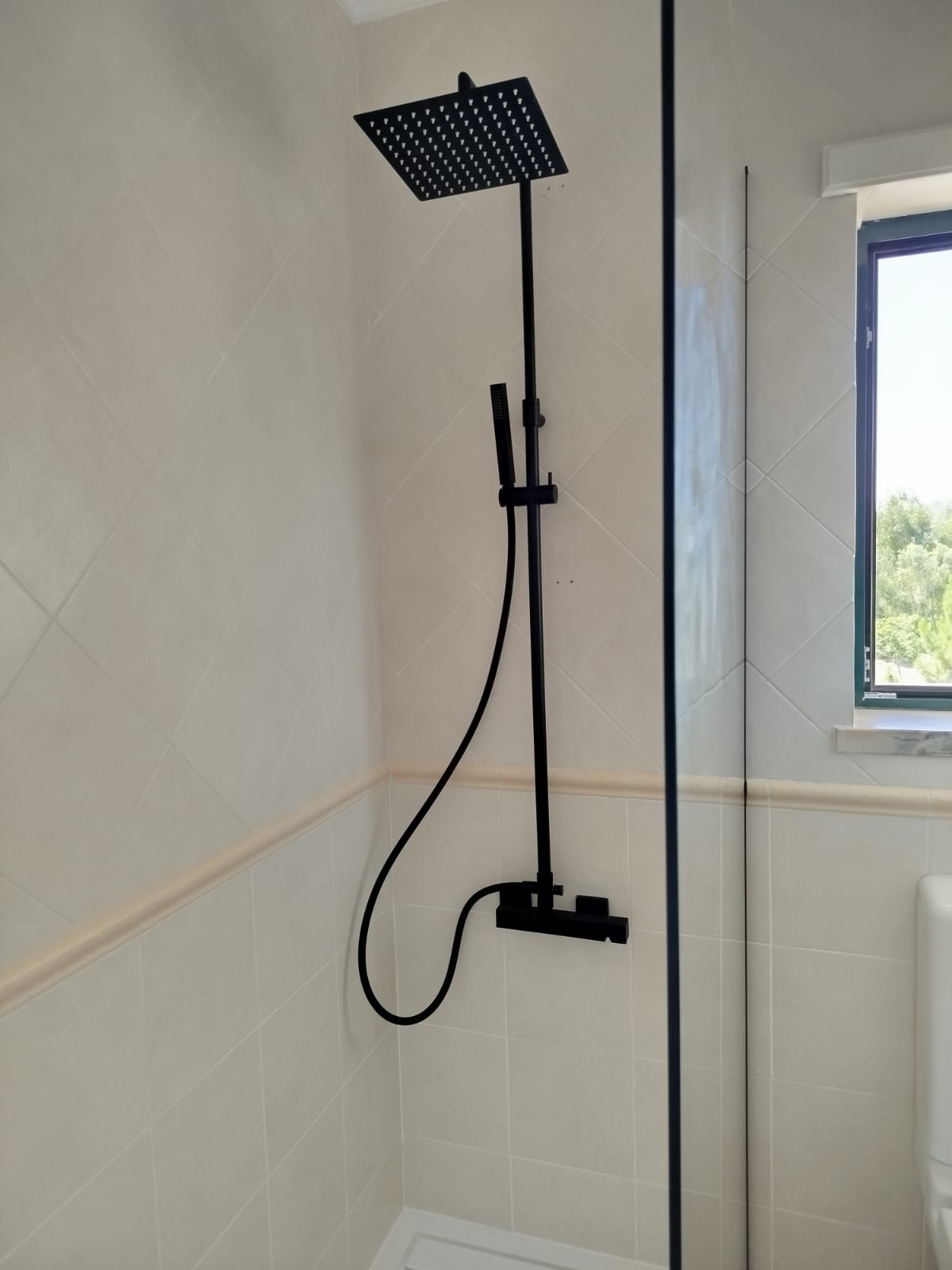 RenoValor, Lda - Coimbra - Reparação ou Manutenção de Canalização Exterior