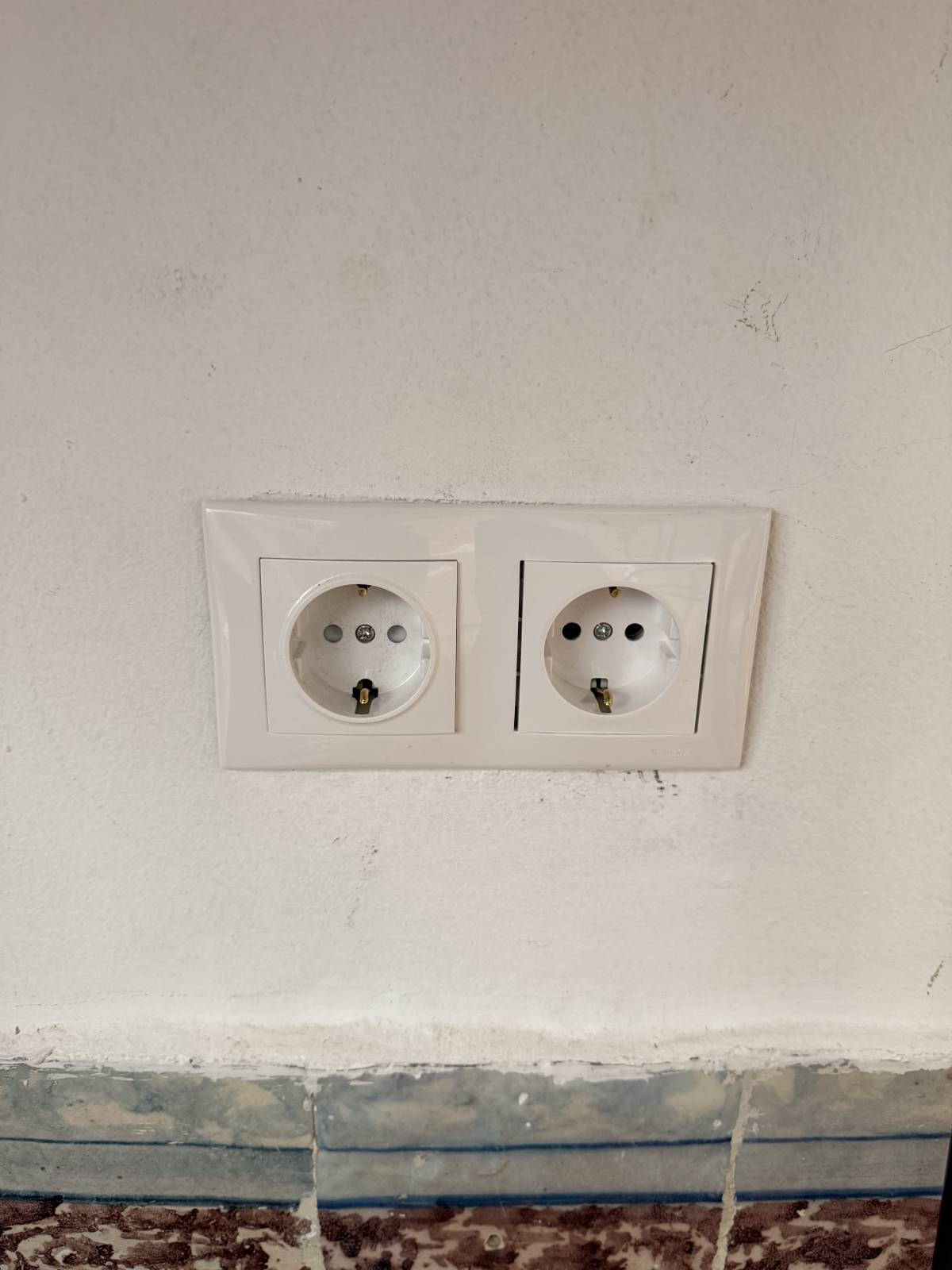 Handy4Home - Lisboa - Lamp Installation