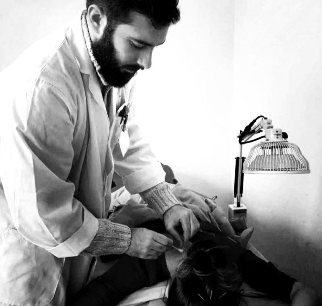 Oseuacupuntor - Almada - Therapeutic Massage