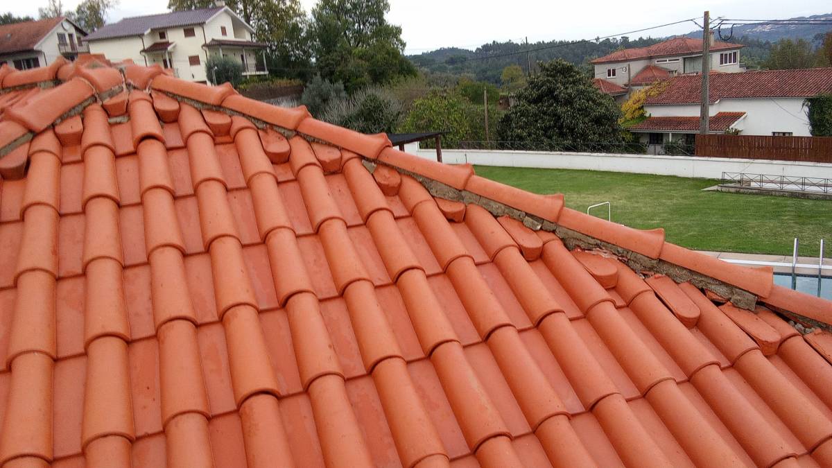 Lx Telhados - Almada - Limpeza de Telhado