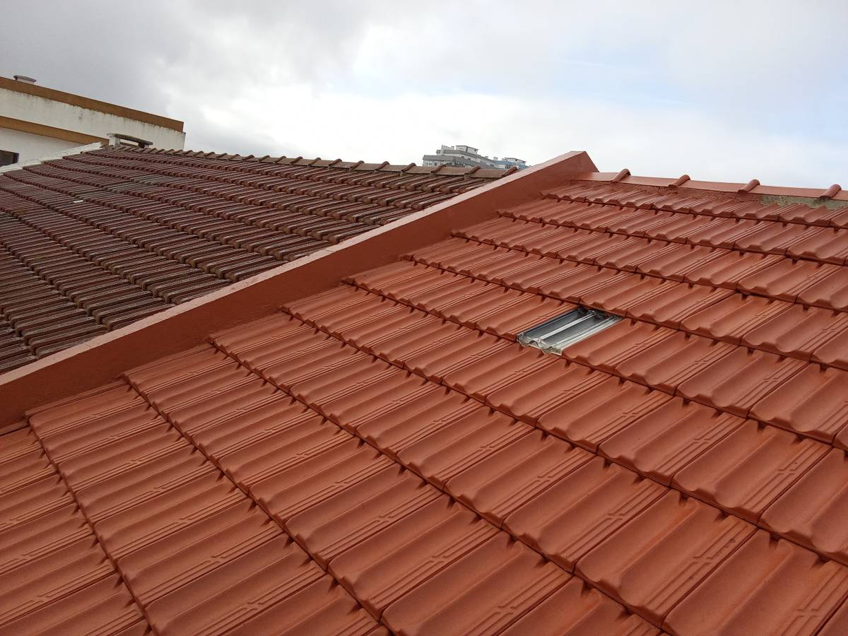 Lx Telhados - Almada - Reparação ou Manutenção de Telhado