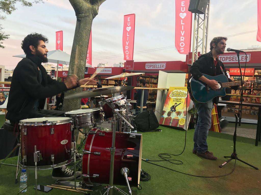 Mick Maciel - Lisboa - Rock Band Entertainment