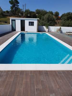 Rayone Santos - Almada - Floor Tiling