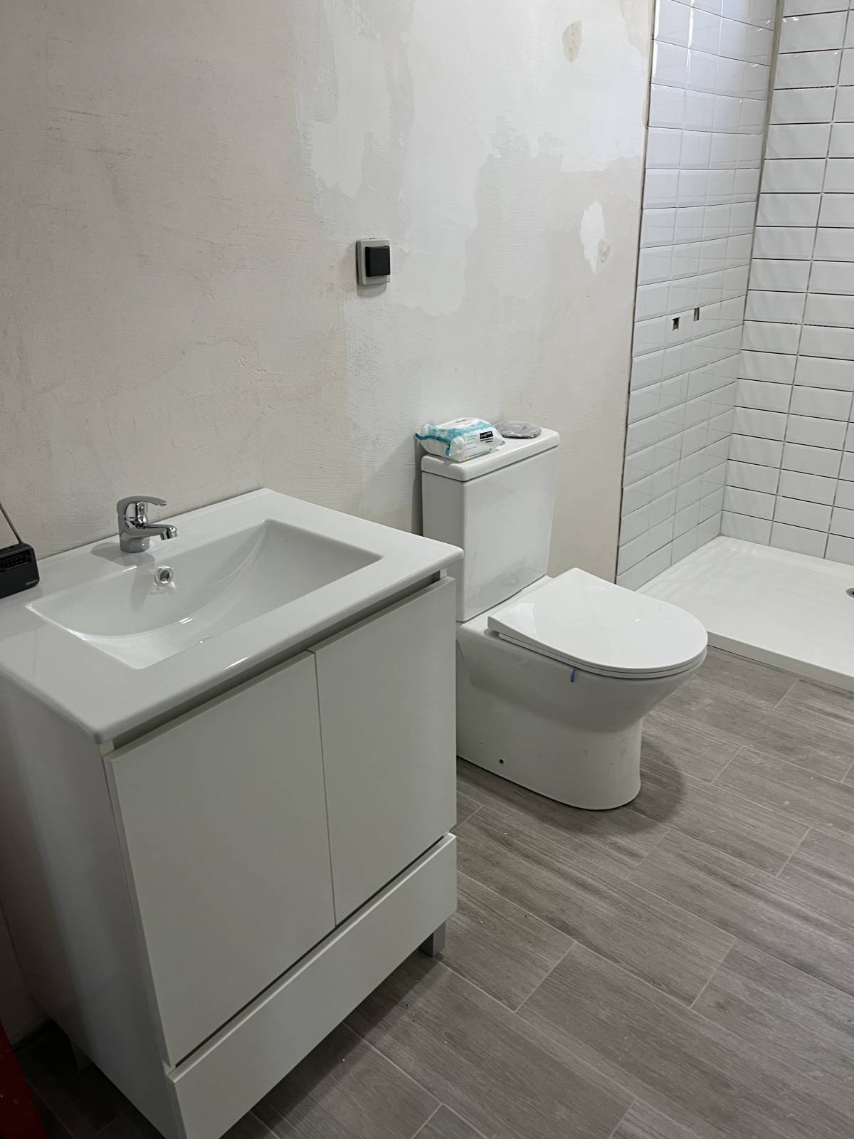 Remodelações e reparação - Barreiro - Spüle und Wasserhahn montieren
