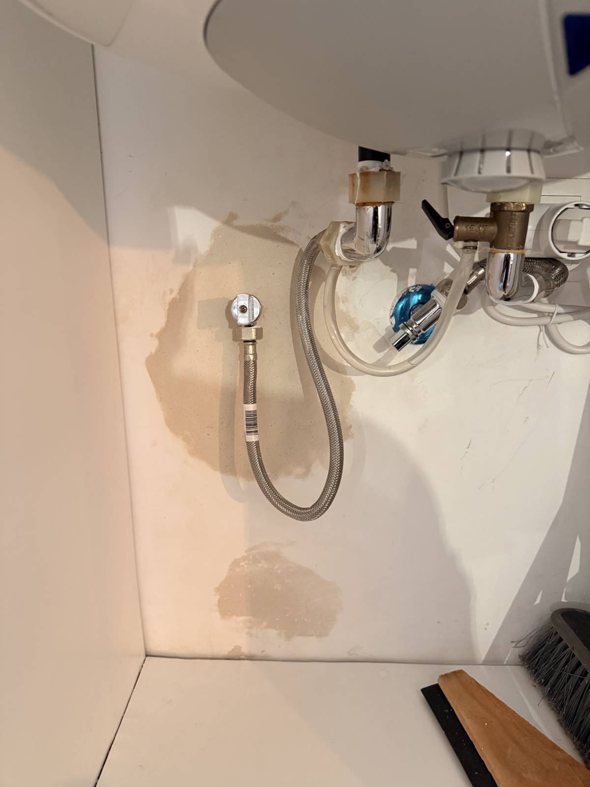 Handy4Home - Lisboa - Plumbing Pipe Installation