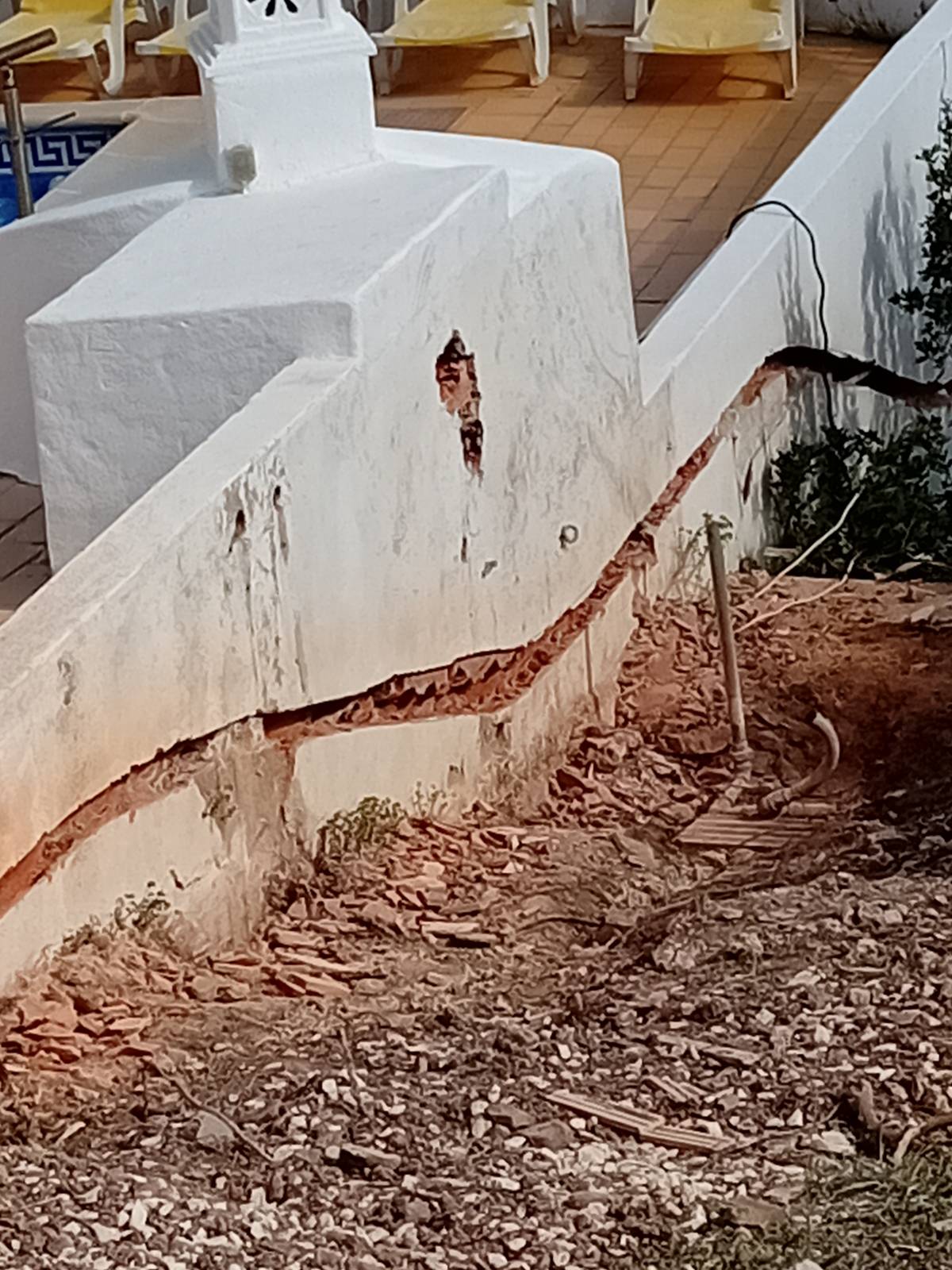 A.Dias - Lagos - Construção de Parede Interior