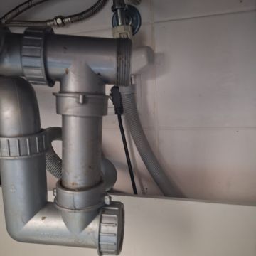 Canalizador (Reparação de Tubos)