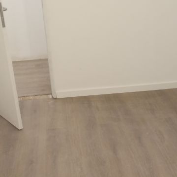 Jair Landim - Amadora - Vinyl- oder Linoleumboden reparieren oder ausbessern