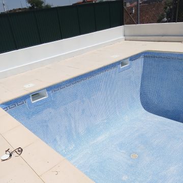 Bruno Neff Santos - Mirandela - Construção ou Remodelação de Escadas e Escadarias