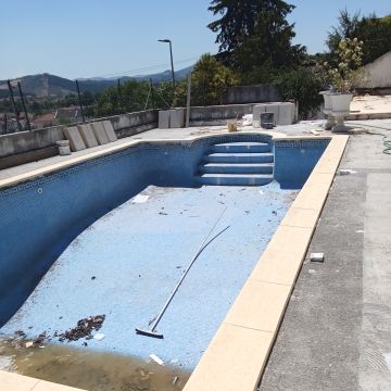 Bruno Neff Santos - Mirandela - Limpeza de Espaço Comercial