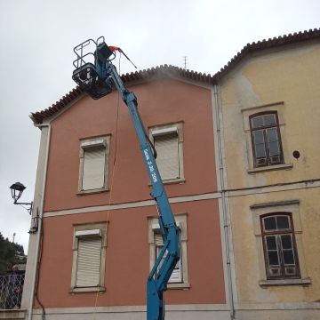 Lx Telhados - Almada - Limpeza de Telhado