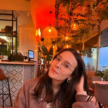 Isa - Almada - Therapy