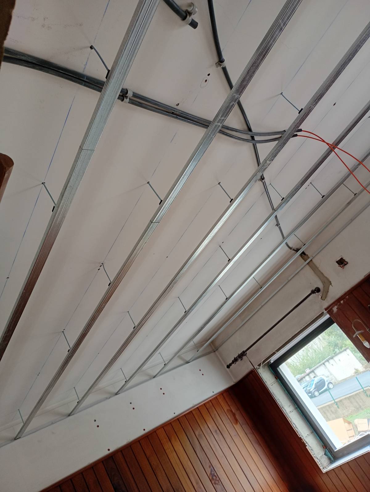 Richard Lourenço - São Pedro do Sul - Remodelação de Quarto