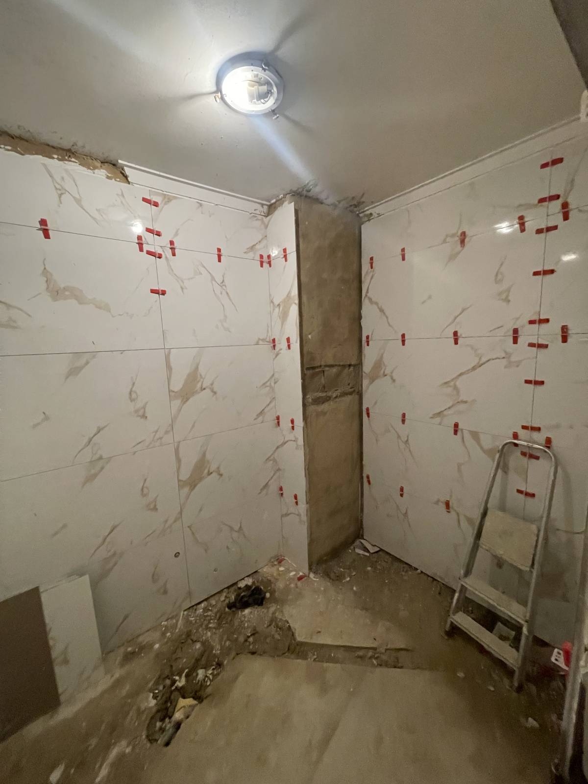 Mãos na Obra  Remodelações - Seixal - Badsanierung